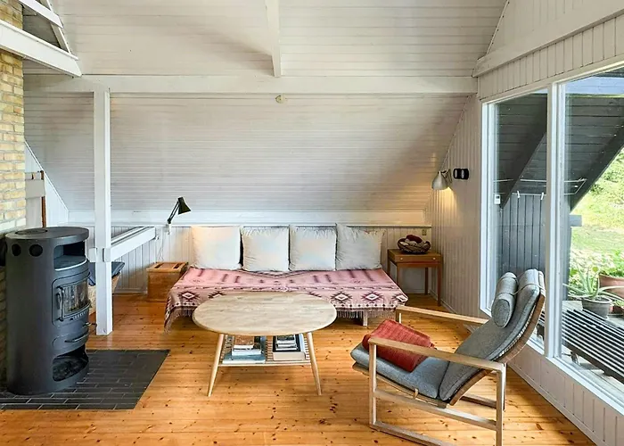 Hébergement de vacances With Sea View At Sejero Bay *